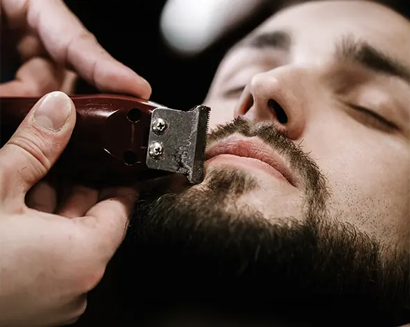 Tendências de Cabelo e Barba para 2026: O Guia Definitivo da Huuki no Porto